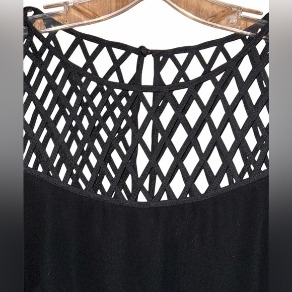 White House Black Market Dress LBD Sheer Sleeves Long Sleeve Cocktail Party Sz 4 - Picture 5 of 10